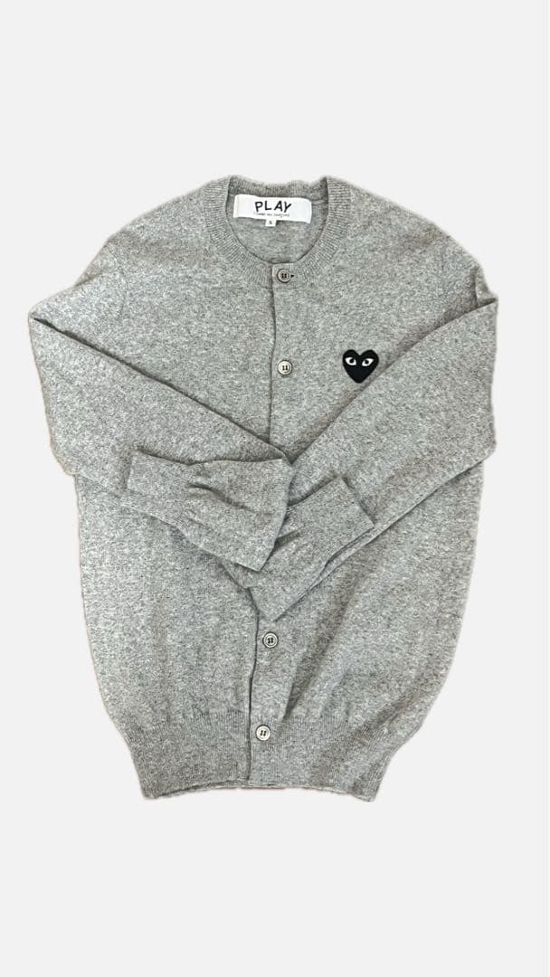 【ありさま】プレイ　コムデギャルソン　カーディガン グレー