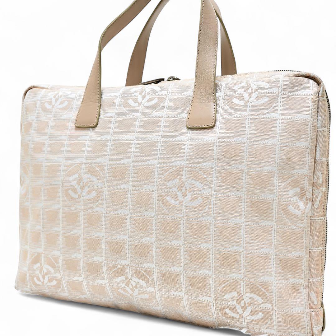 美品 シャネル ニュートラベルライン ブリーフケース