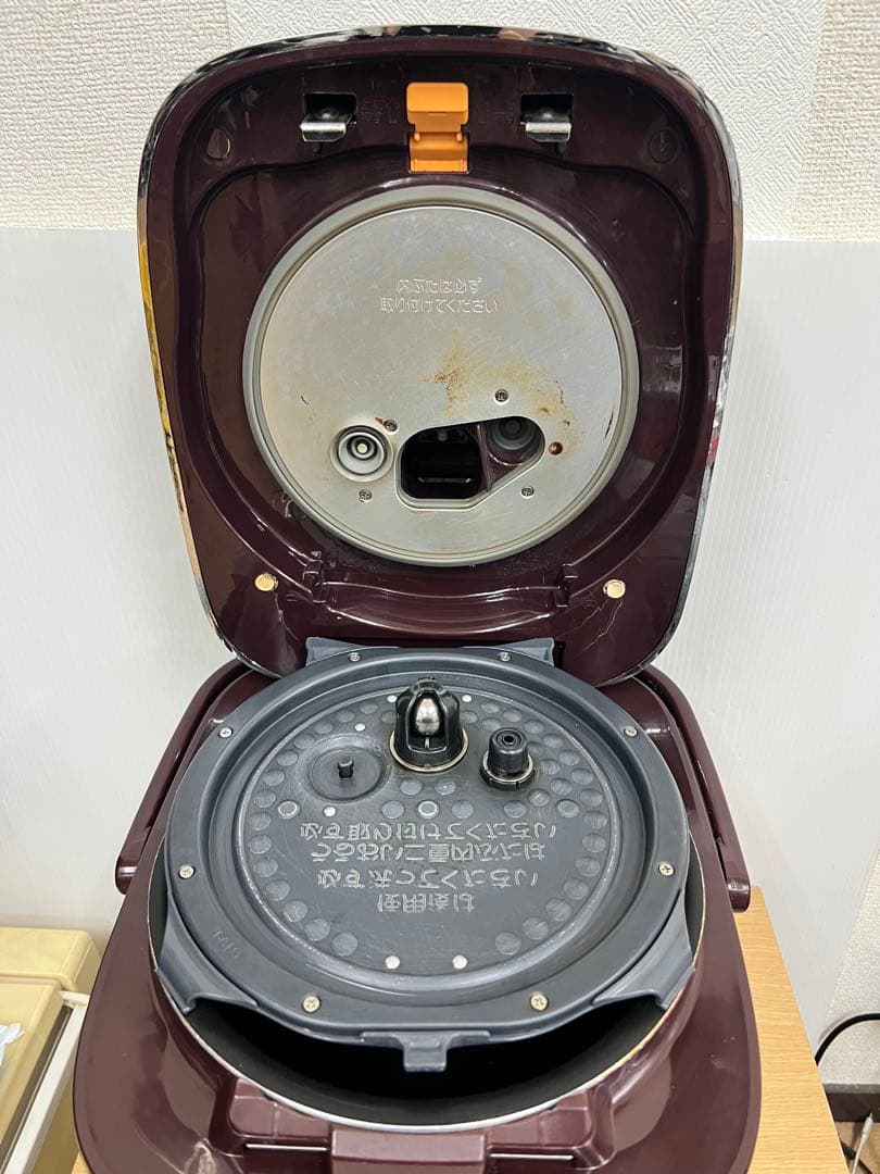 ZOJIRUSHI 圧力IH炊飯器 NP-YT18一升炊き / 1.8L