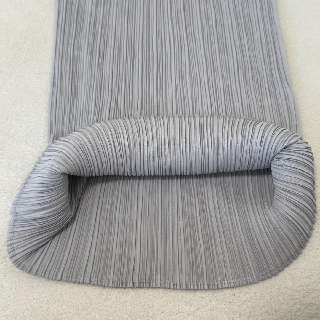 ISSEY MIYAKE プリーツ　長袖　ハイネック　グレー　オーバーサイズ