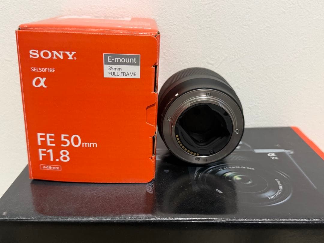 ［美品］ショット数わずか「1837回」★SONYα7Ⅱレンズキット&単焦点レンズ