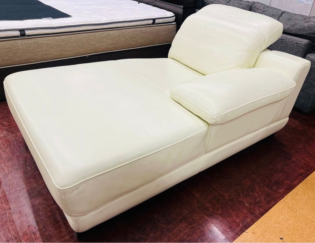 【地域限定無料配送】 IDC大塚家具CHAISE LONGUE総本革