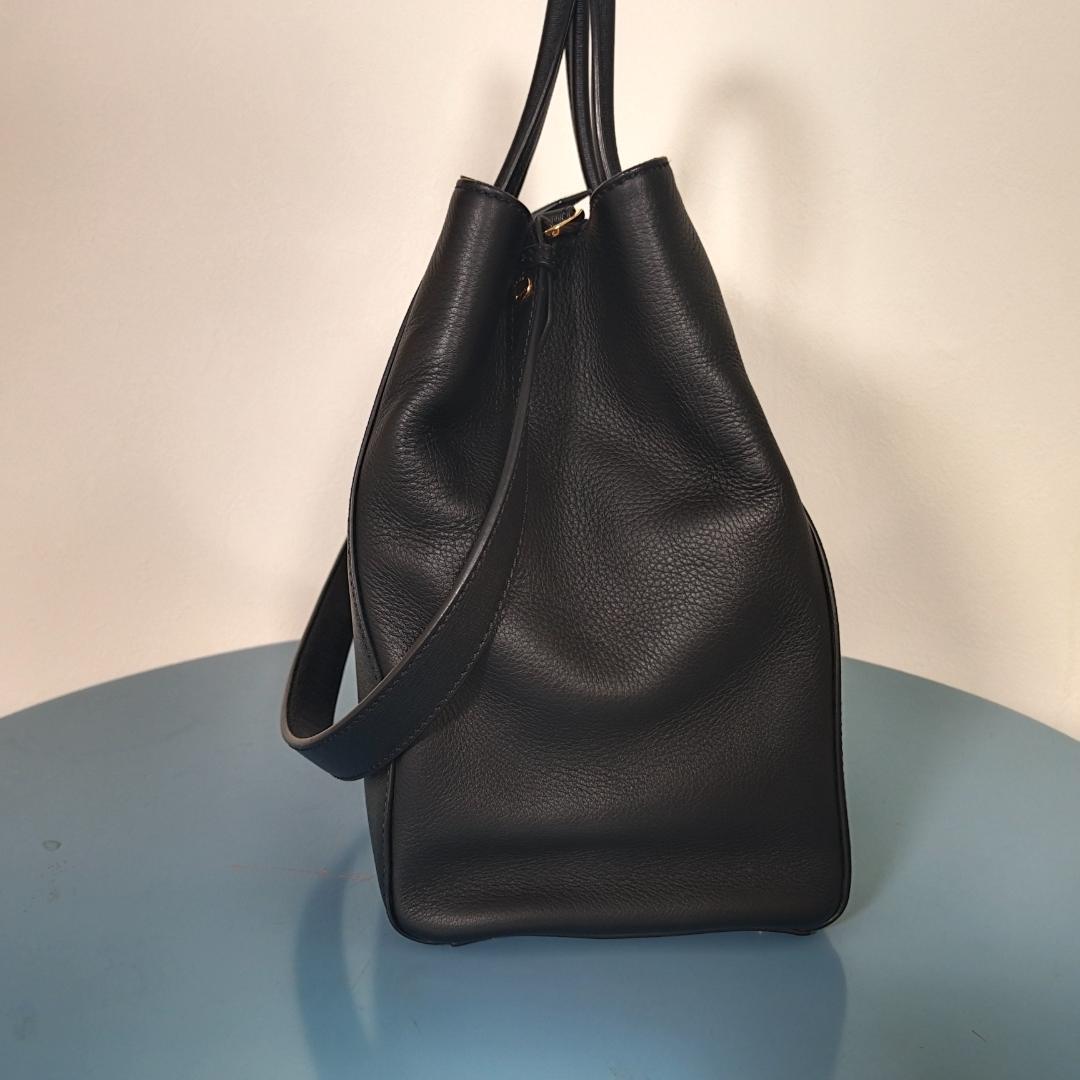 【美品】FENDIフェンディ　トゥージュール　ブラック　2way