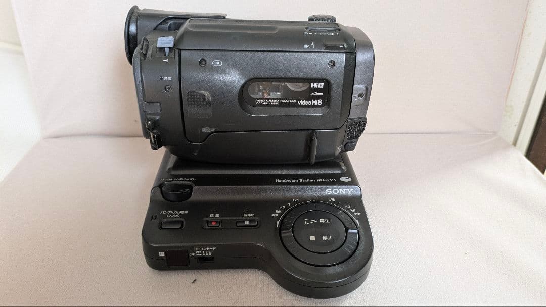 SONY Hi8 ビデオカメラ CCD-TR11