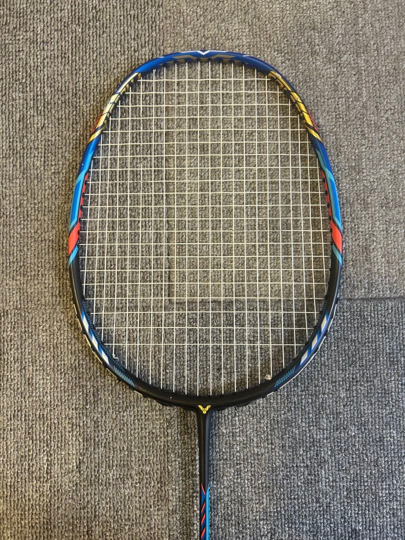 ラケット VICTOR THRUSTER F 4UG5