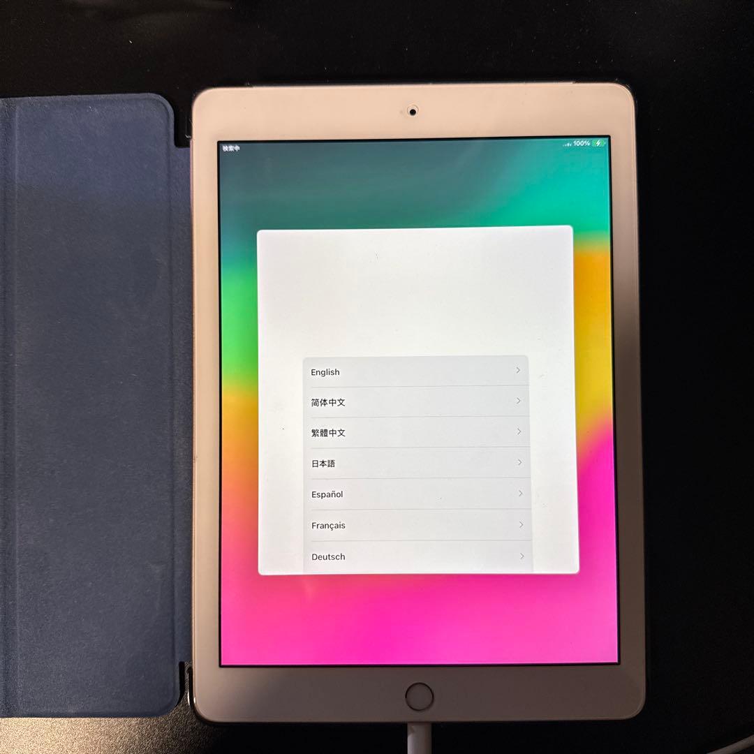 お*じ様 Apple iPad (第6世代) iPadカバー付き