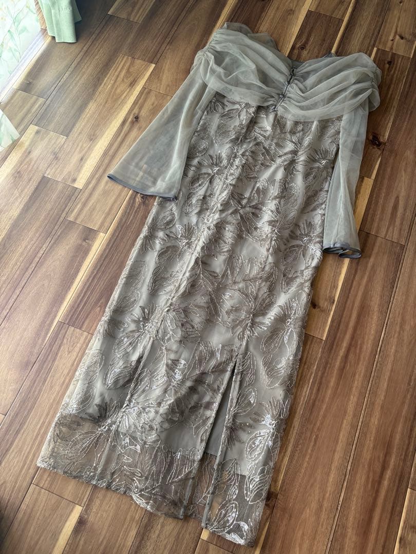 チュールオフショルダー花柄Iラインワンピースドレス