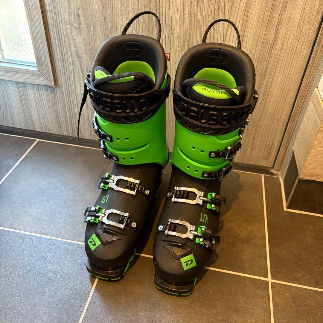 DALBELLO VELOCE ダルベロ　スキーブーツ