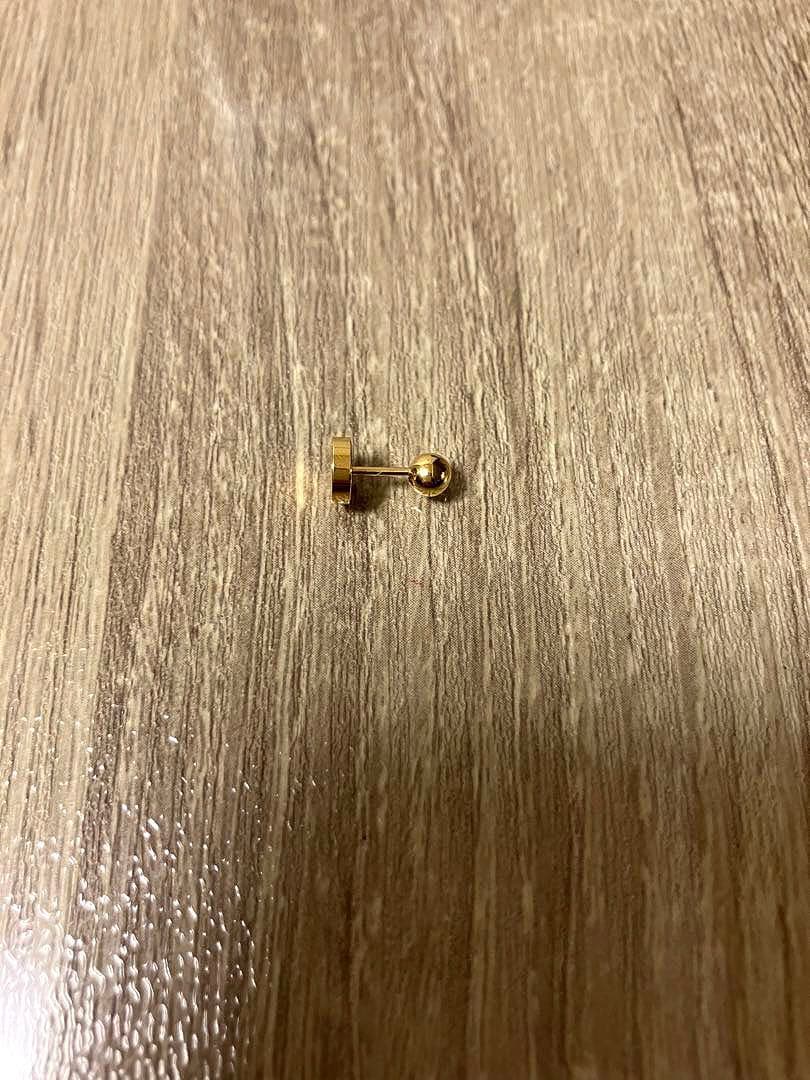 Cartier ⭐︎美品⭐︎（片耳用シングルピアス)