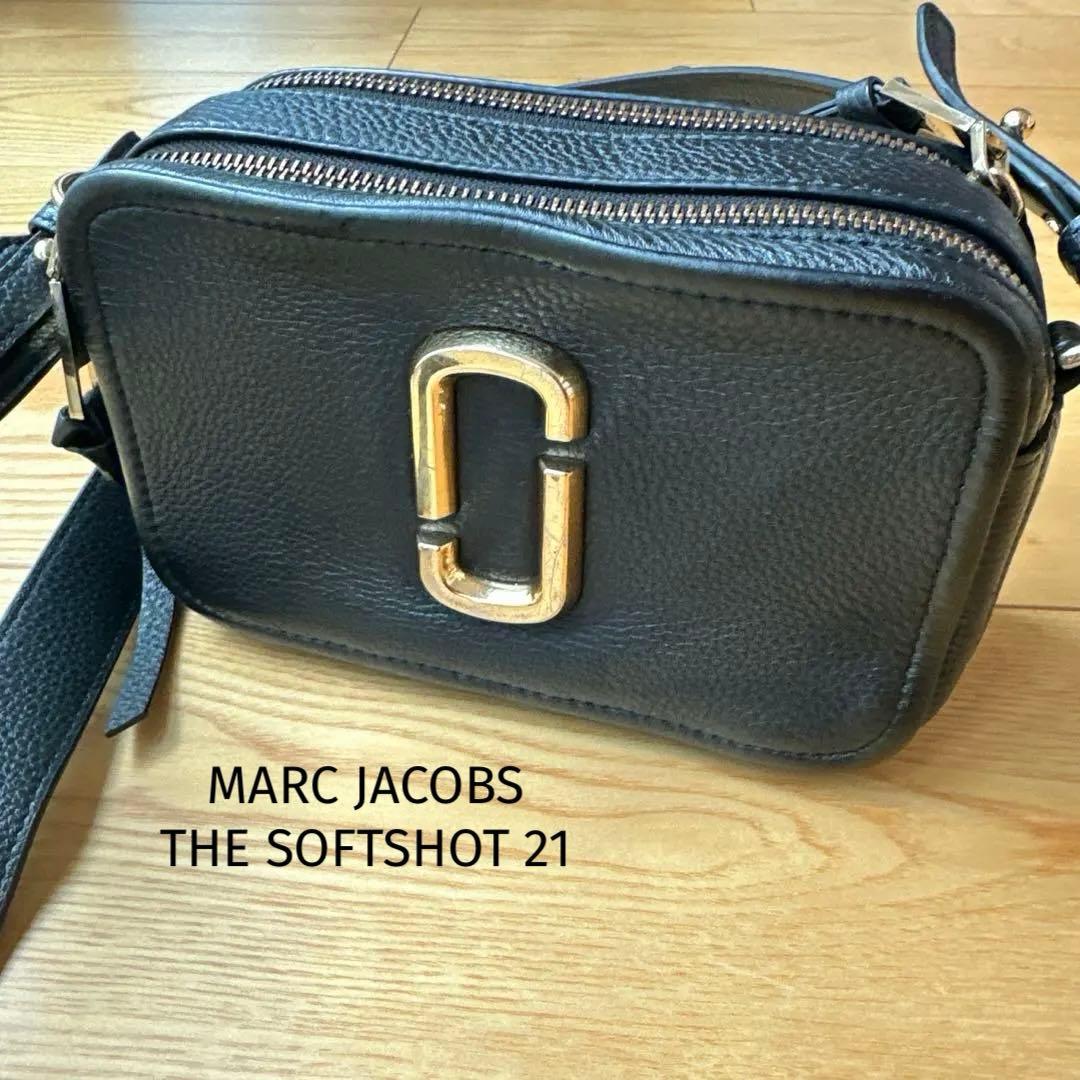 ビ*ス様 マークジェイコブス　ショルダーバッグ　ソフトショット21 ブラック　牛
