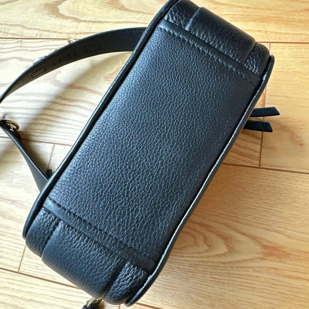 ビ*ス様 マークジェイコブス　ショルダーバッグ　ソフトショット21 ブラック　牛