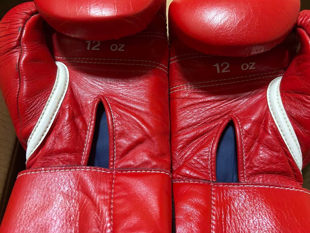 ウイニング　プロフェッショナルタイプ１２オンス　マジックテープ式　レッド