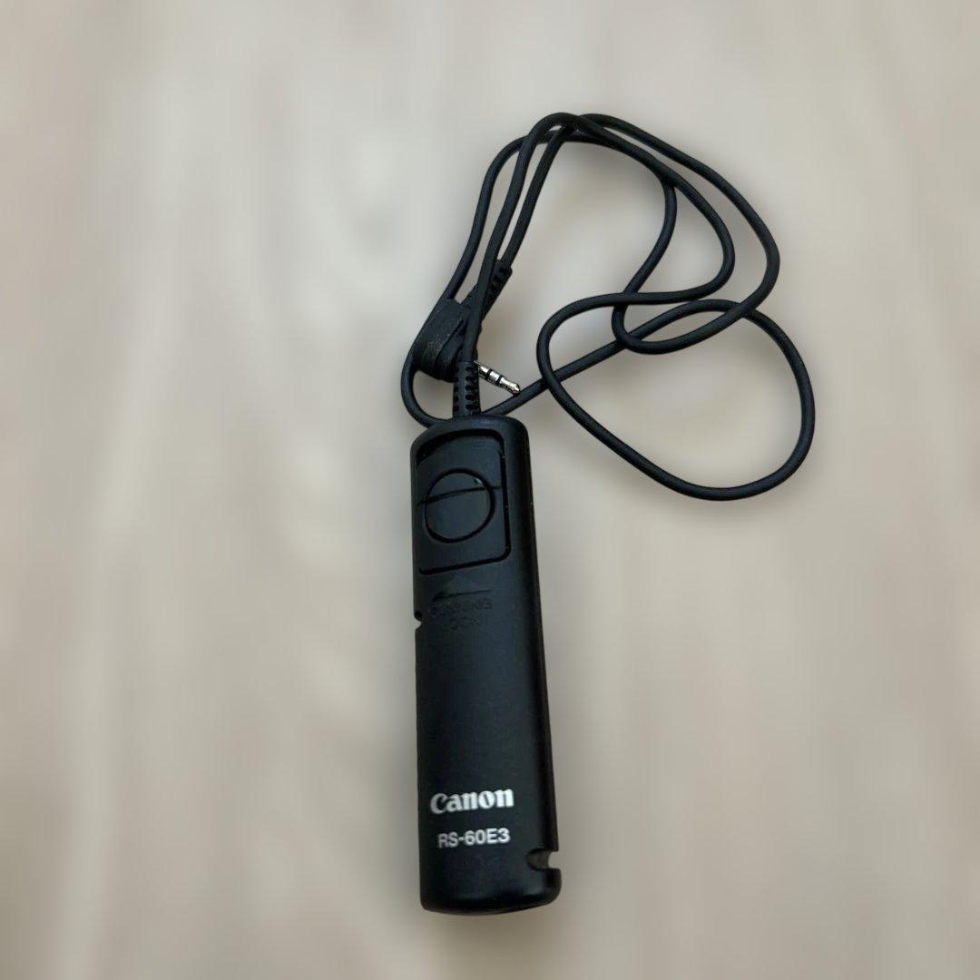 Canon EOS 8000D ダブルズームレンズキット&単焦点レンズ