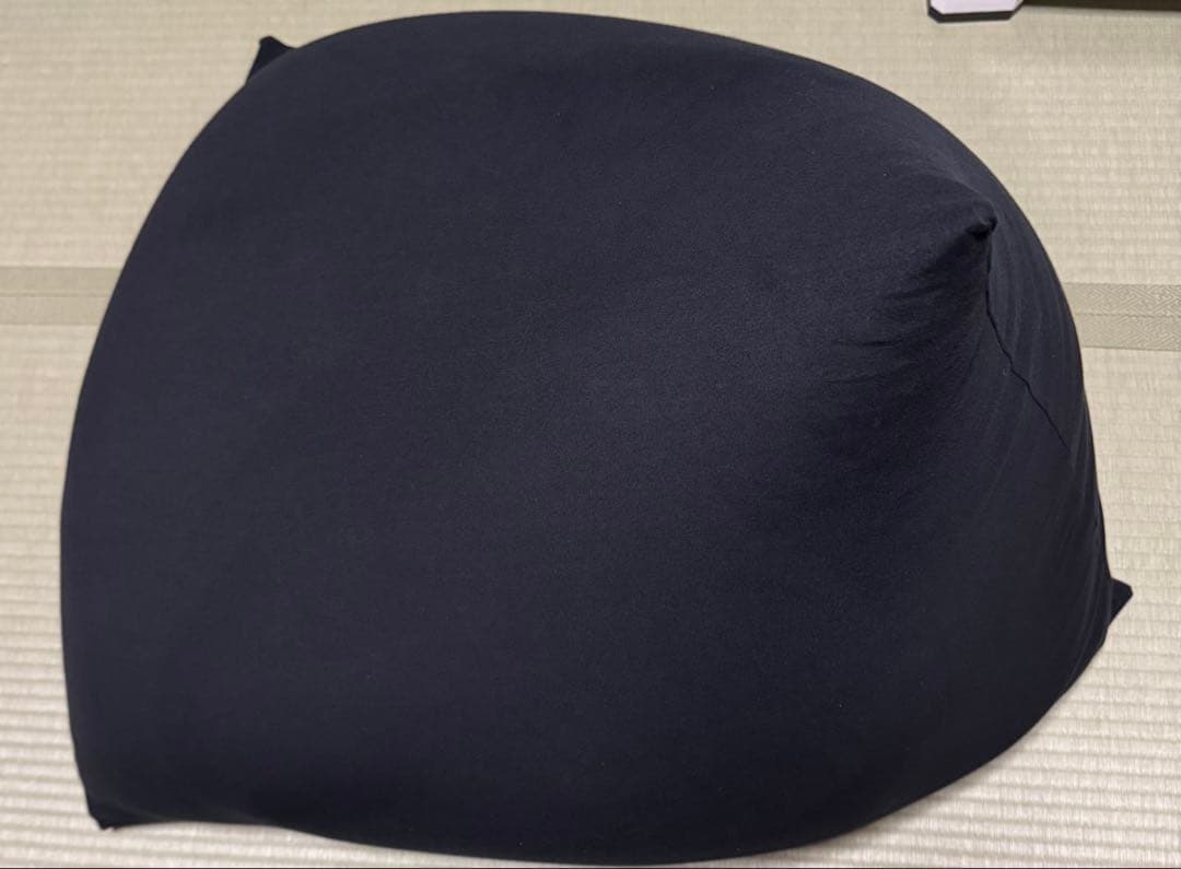 Gonさん、専用　Yogibo Pyramid ブラック　11/28店舗にて購入