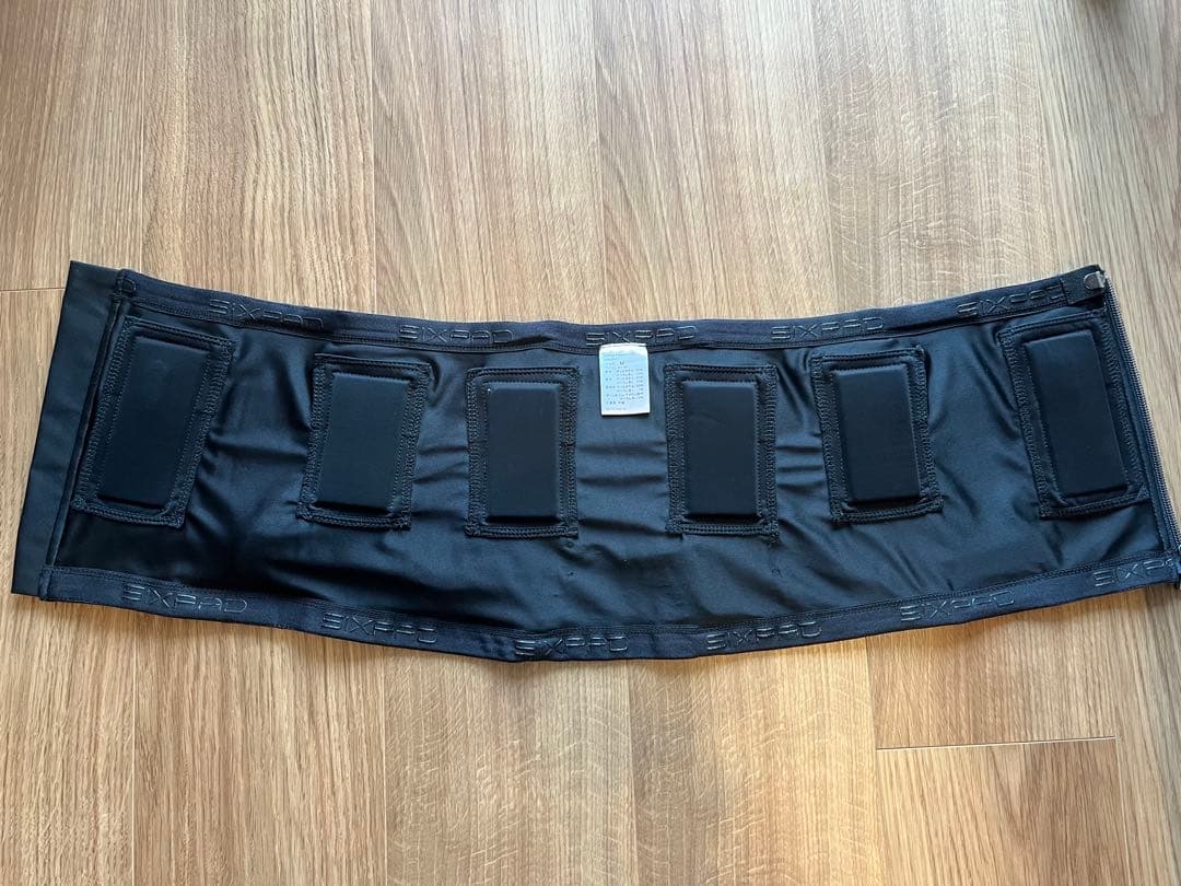 SIXPAD EMSトレーニングベルト