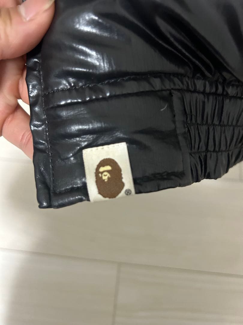 A BATHING APE ブラックダウンベスト