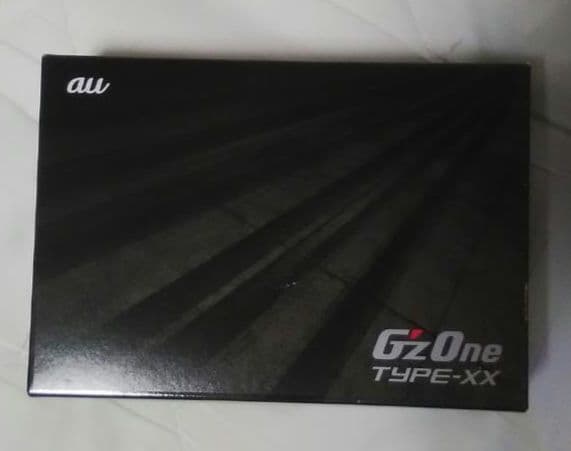 G'zOne TYPE-XX KYY31 ソリッドブラック