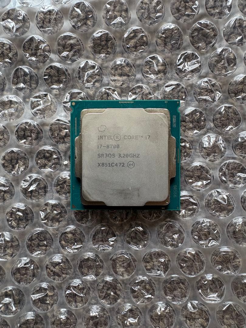 【ジャンク】Intel Core i7-8700 CPU