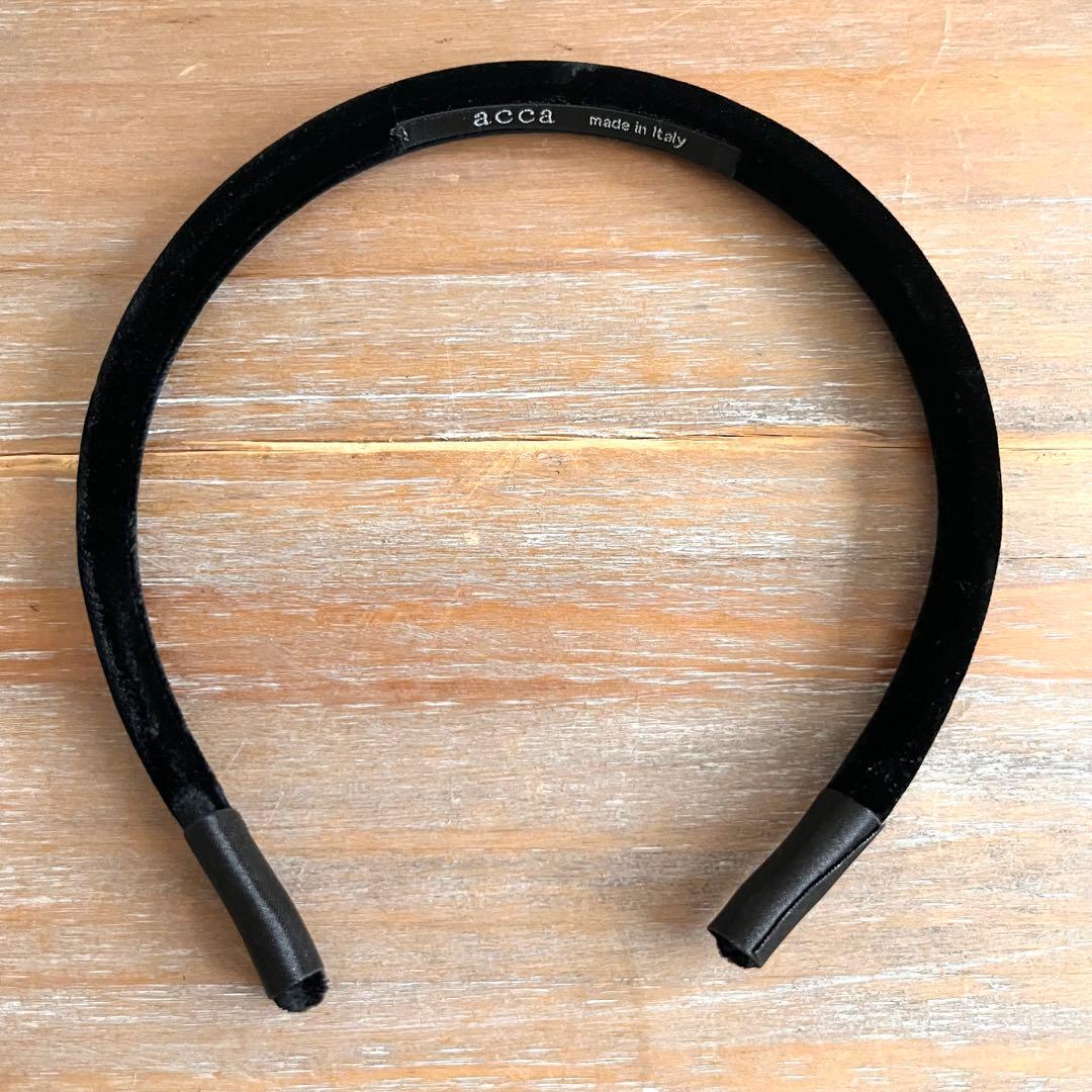 【超美品】acca ブラック ベルベット ヘアバンド カチューシャ