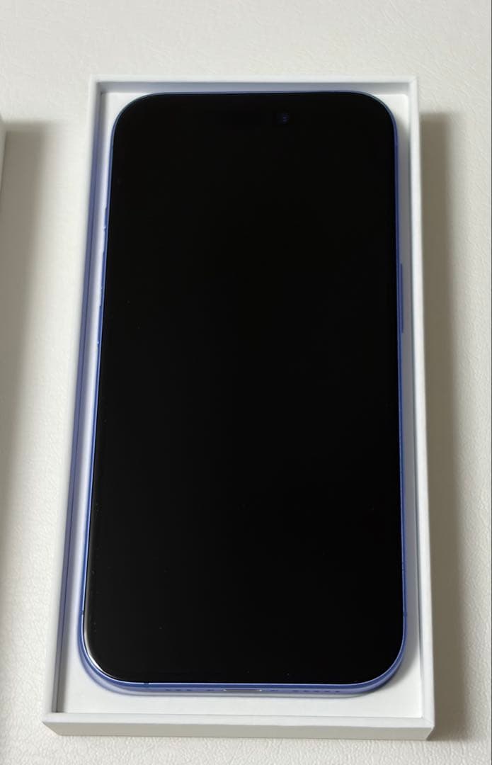 たかはし　iPhone16 256GB ウルトラマリン