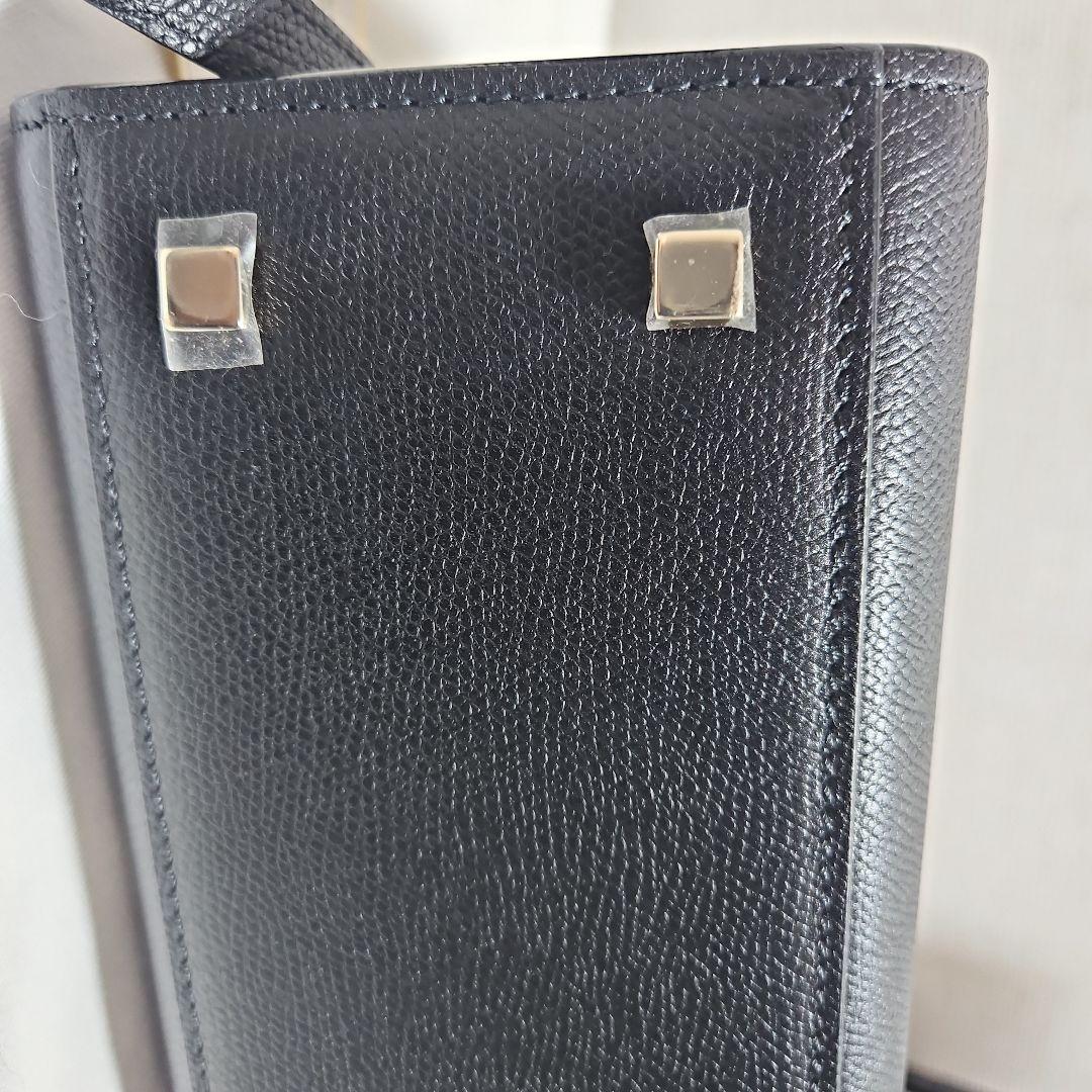 Valextra　イジィデ ミニ／ブラック