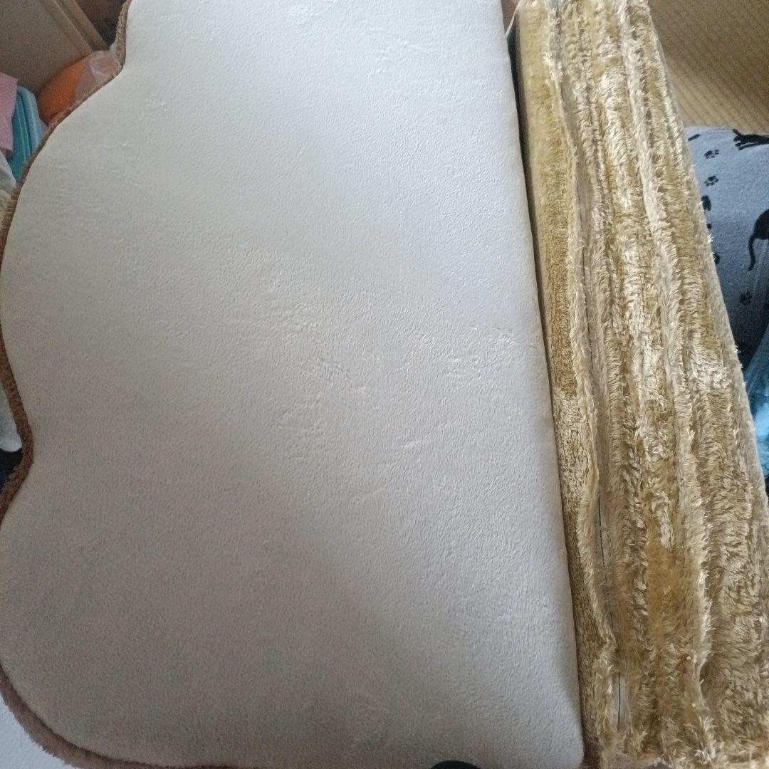 セルタン　食パン　ソファーベッド