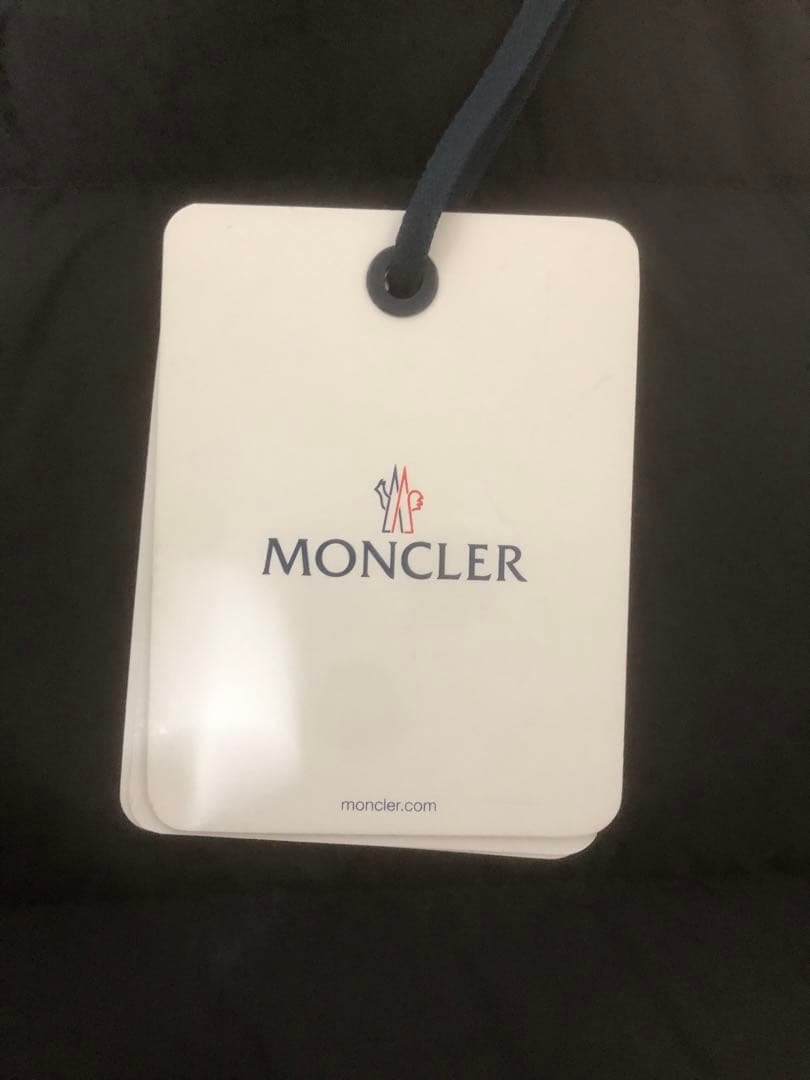 ジャケット・アウター MONCLER ALMAZ GILET