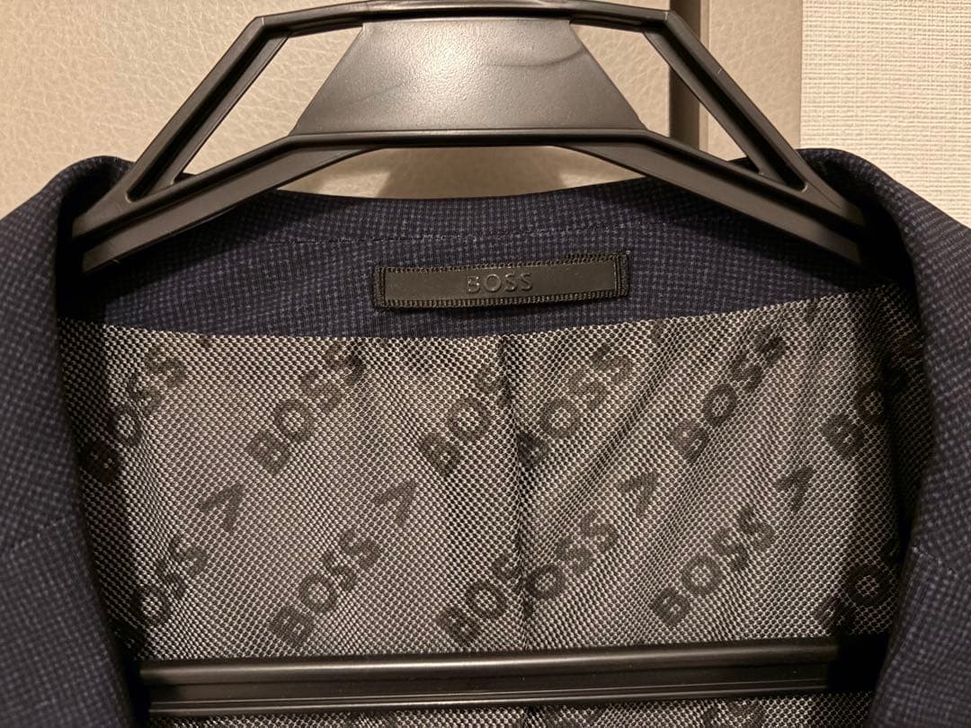 BOSS ネイビービジネスジャケット