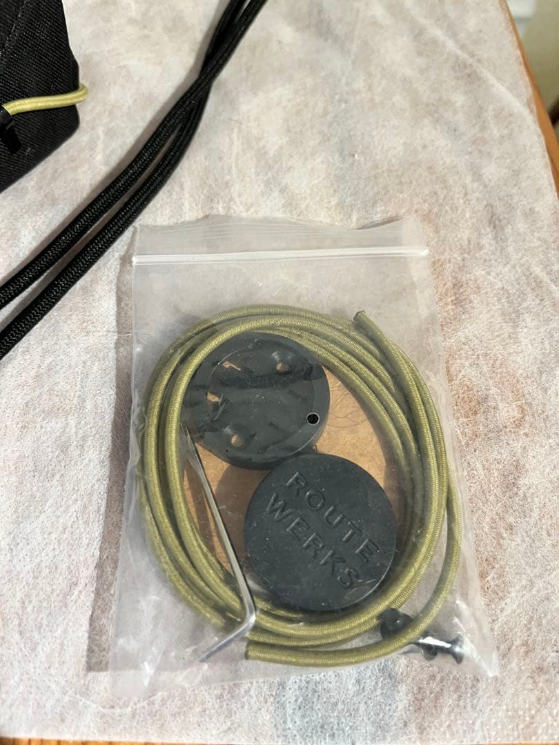 【中古美品】ルートワークス　ハンドルバーバッグ　ブラック