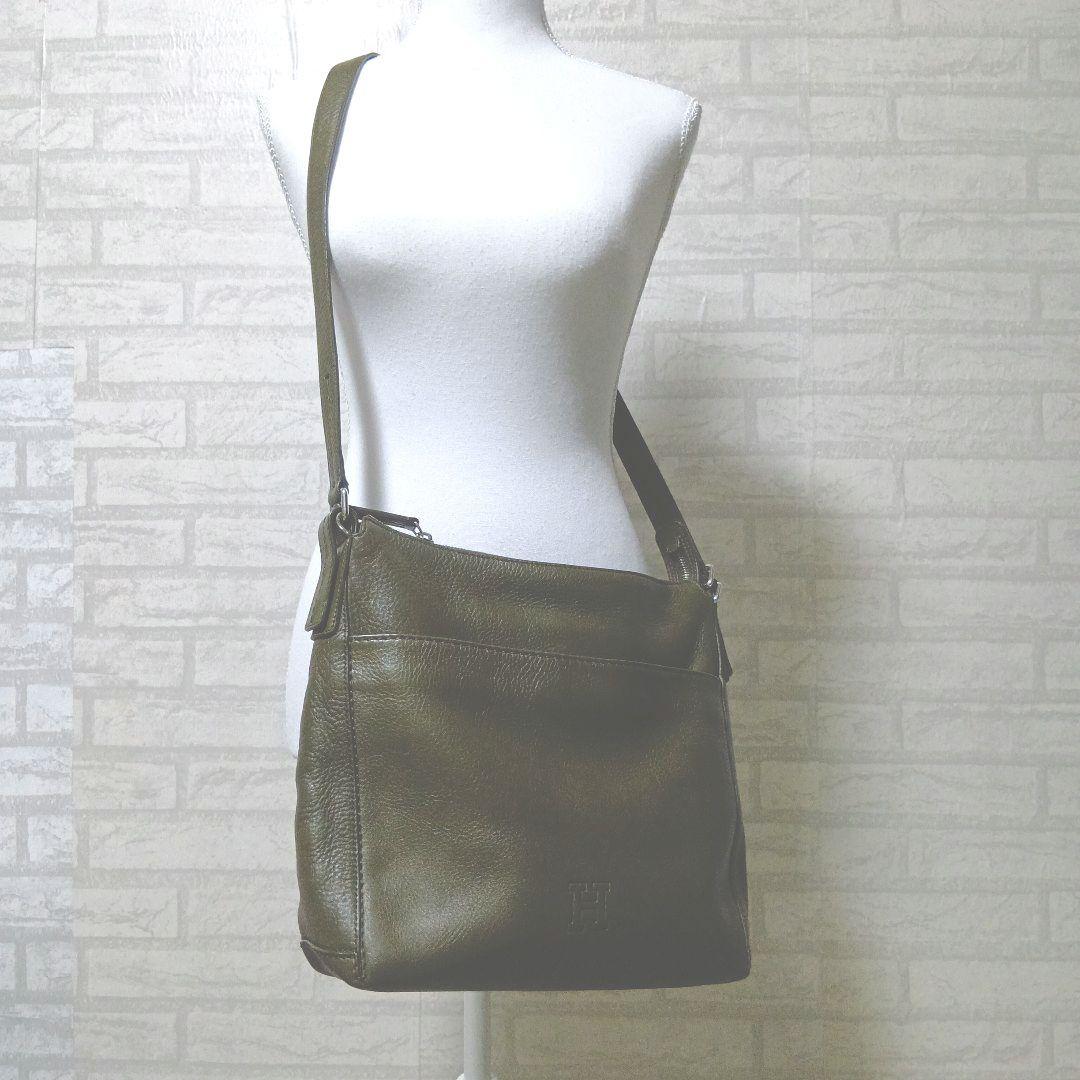美品✨ヒロフ ヴィータ シボ革 Hロゴ ショルダーバッグ ソープ A4 2way