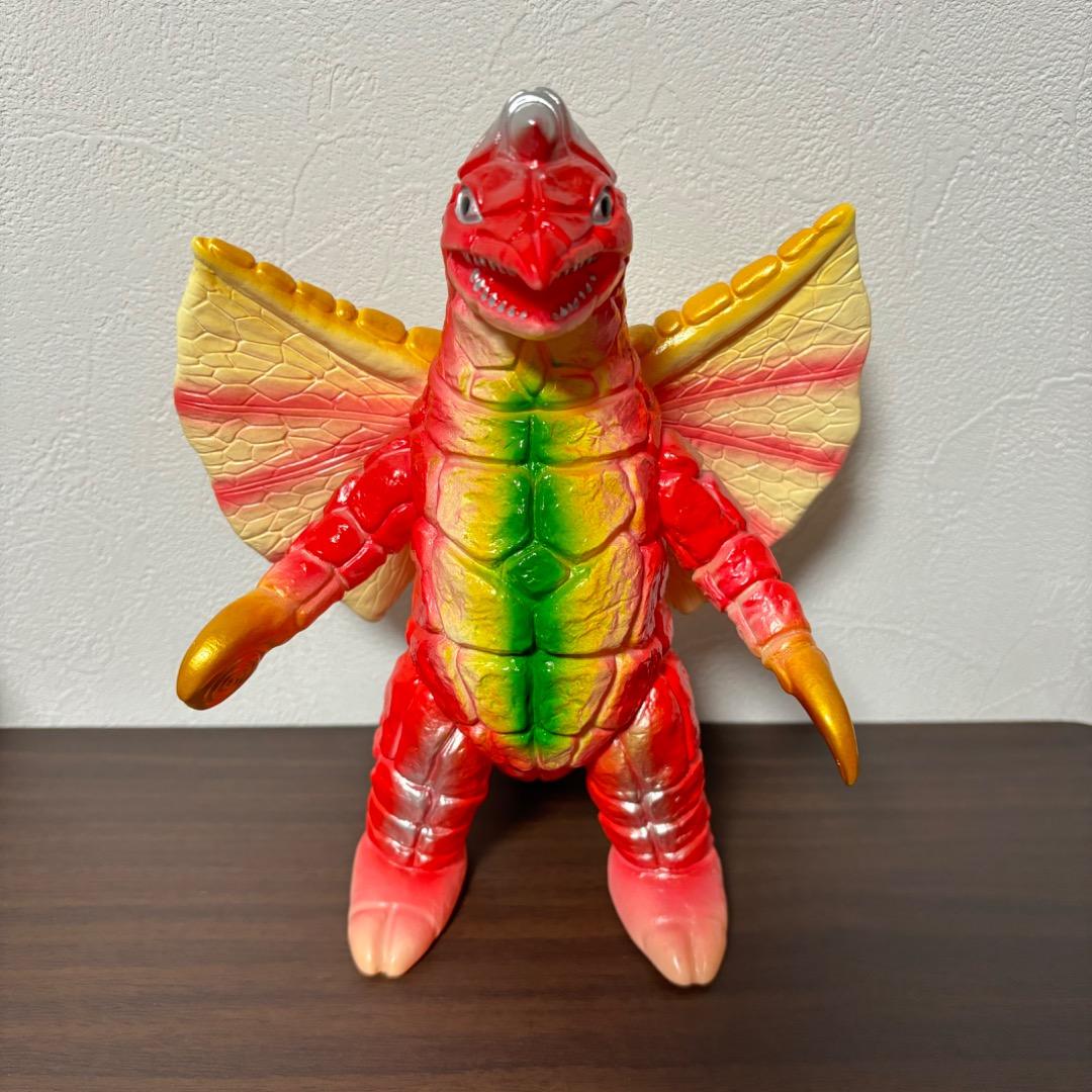 ウルトラマン ブルマァク ドラコ 赤