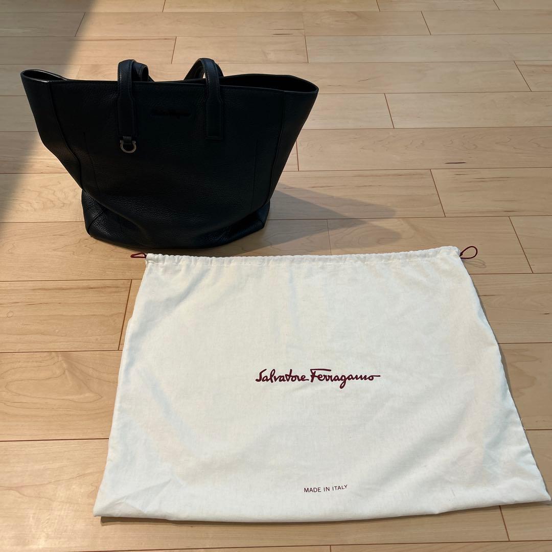 【ロペ】Salvatore Ferragamo ガンチーニトートバッグ