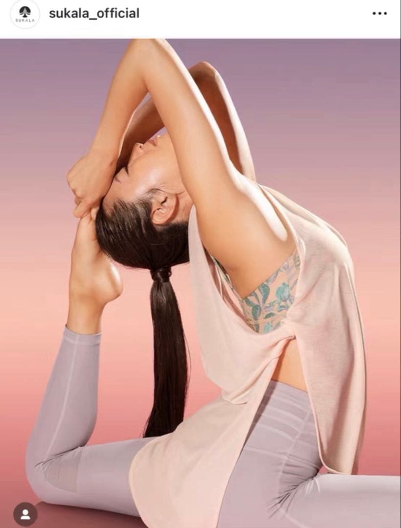 あっきー 　Sサイズ上下セットSUKALAアクトブラトップレギンスセット