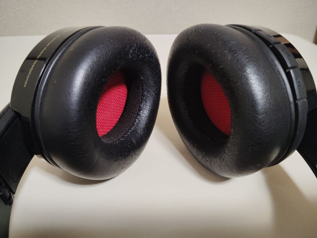 Focal Listen Beyond ブラック ワイヤレスヘッドホン