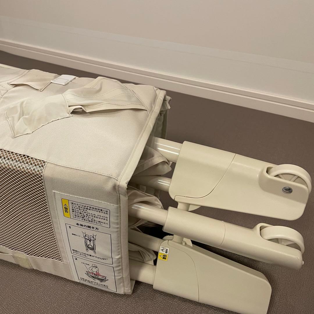 アップリカ ココネル エアープラスAB ホワイトベージュ