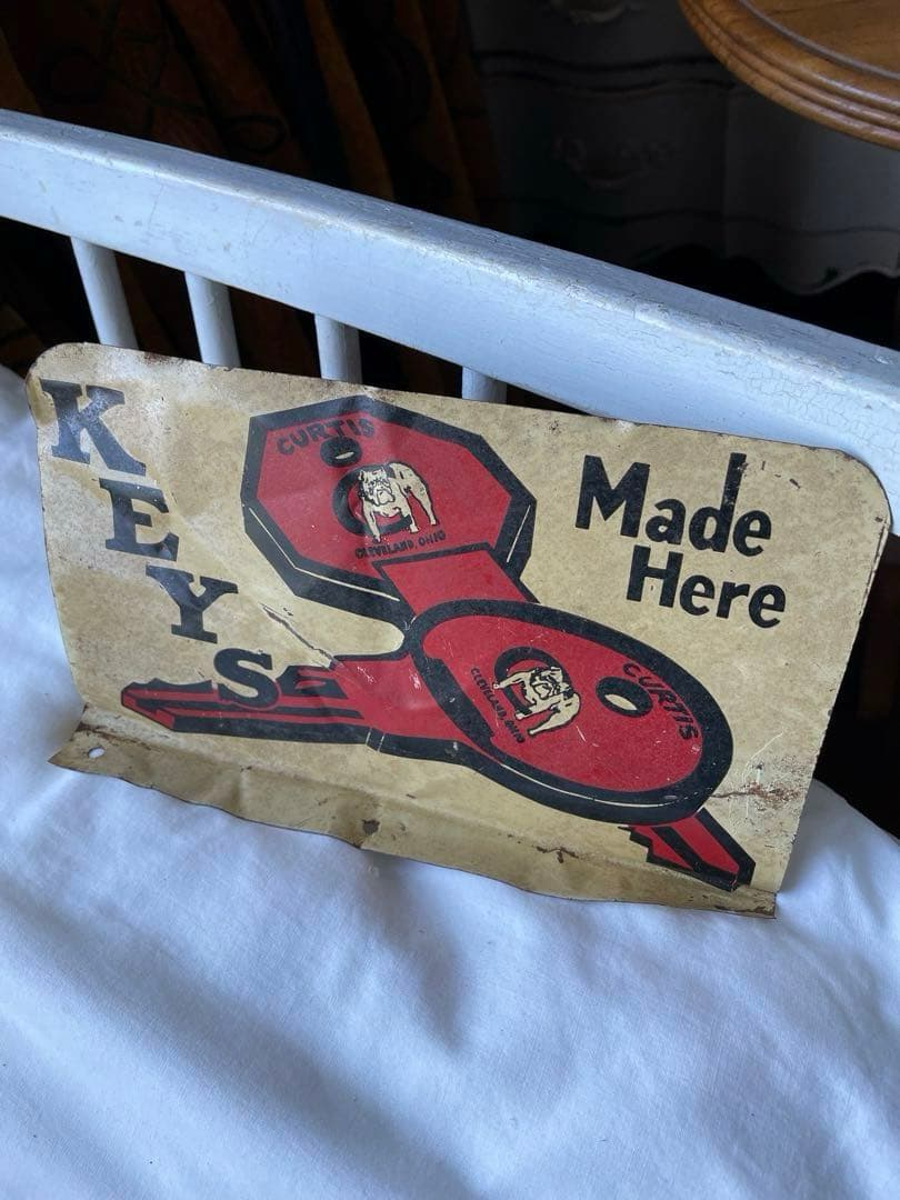 YOですメタル　サイン　プレート　看板　KEY 鍵シャビー　レア　アメリカ
