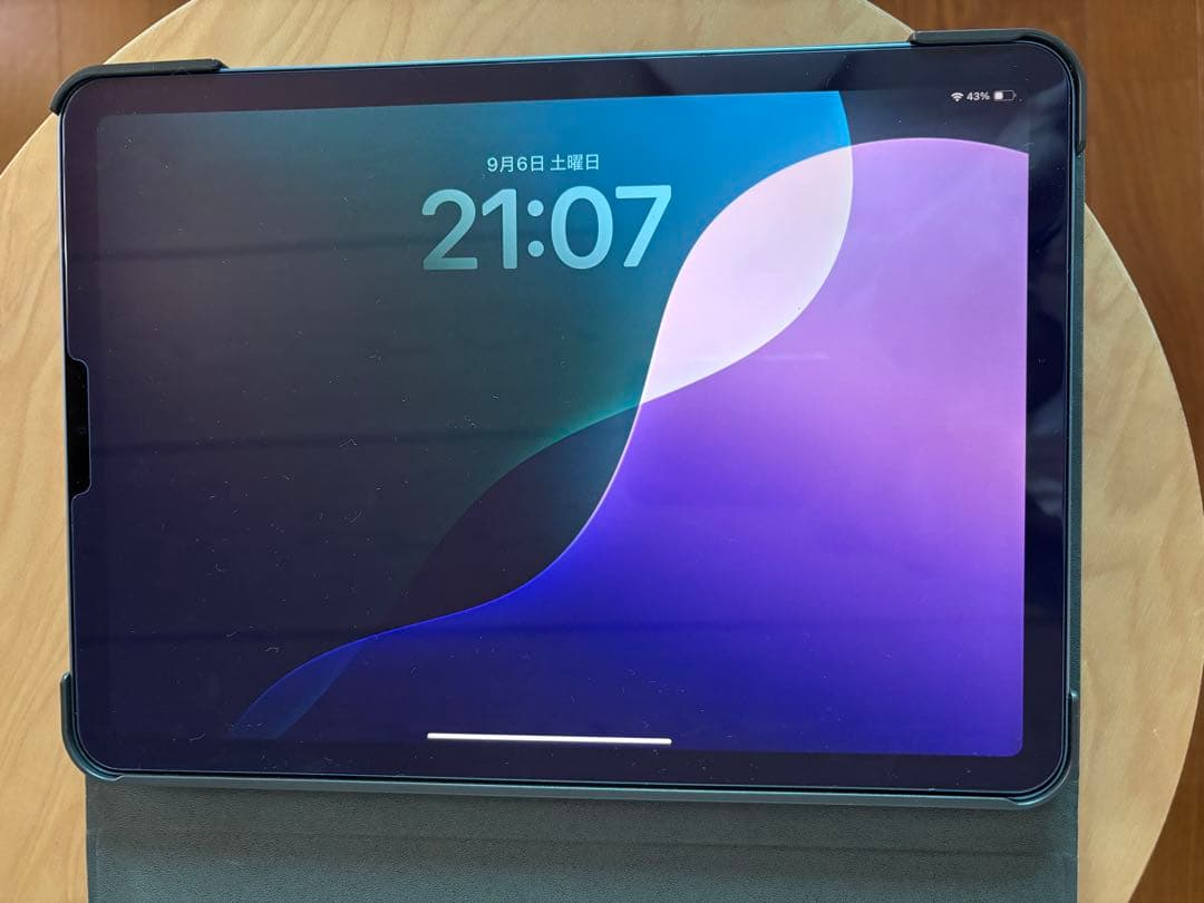 iPadAir5th(2022)バッテリー性能97%美品青(箱無にて限定値下げ