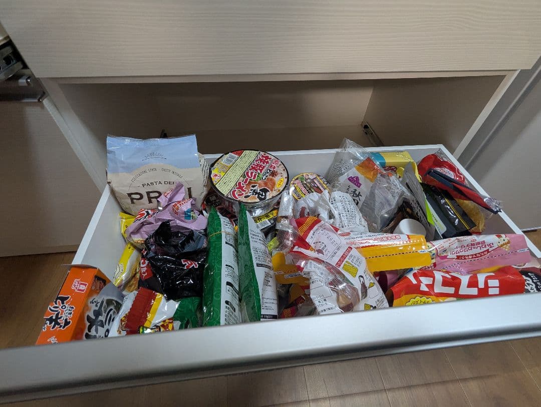 食器棚 【幅】117cm 【奥行】49cm【高さ】205cm