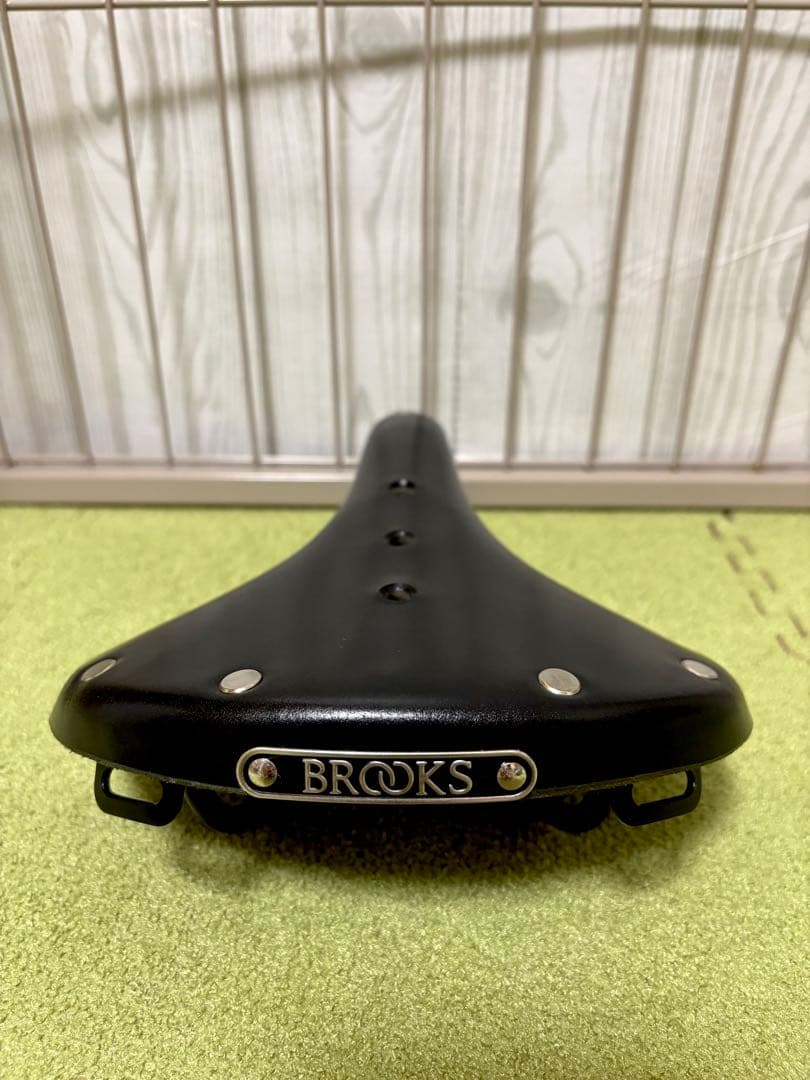 BROOKS B17 SHORT サドル