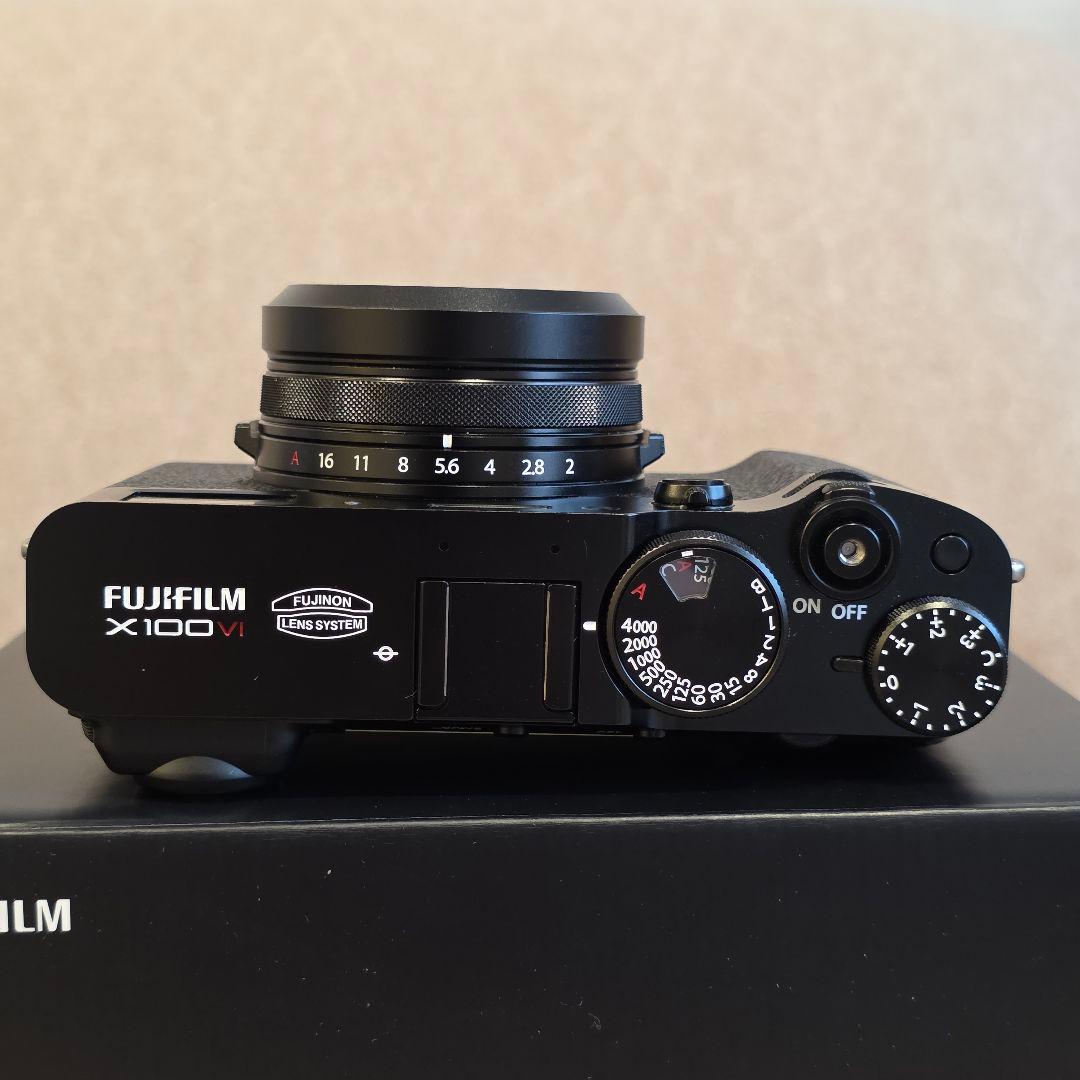 美品 おまけ多数 FUJIFILM X100VI 付属品、保証書完備