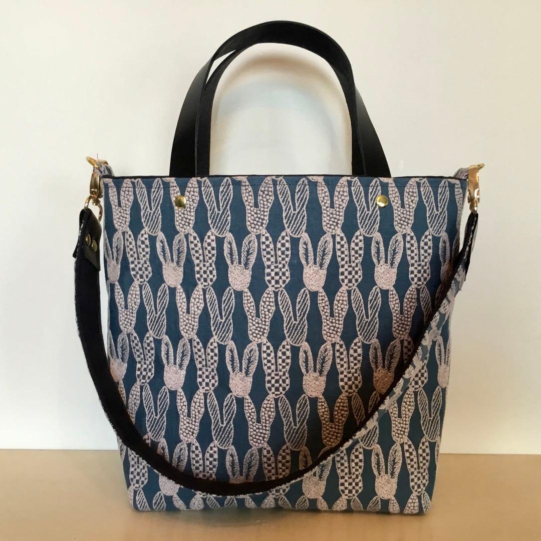ミナペルホネンpomppiaブルー　2Way肩掛けトートバッグハンドメイド