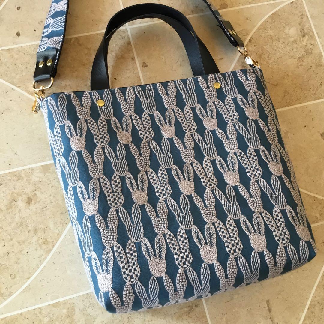 ミナペルホネンpomppiaブルー　2Way肩掛けトートバッグハンドメイド