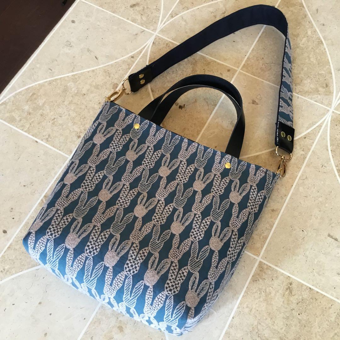 ミナペルホネンpomppiaブルー　2Way肩掛けトートバッグハンドメイド