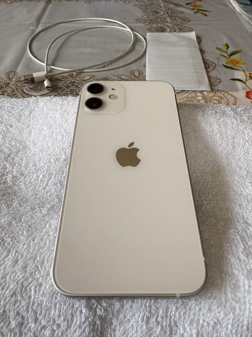 Apple iPhone 12mini 64GB ホワイト 本体 美品❗️