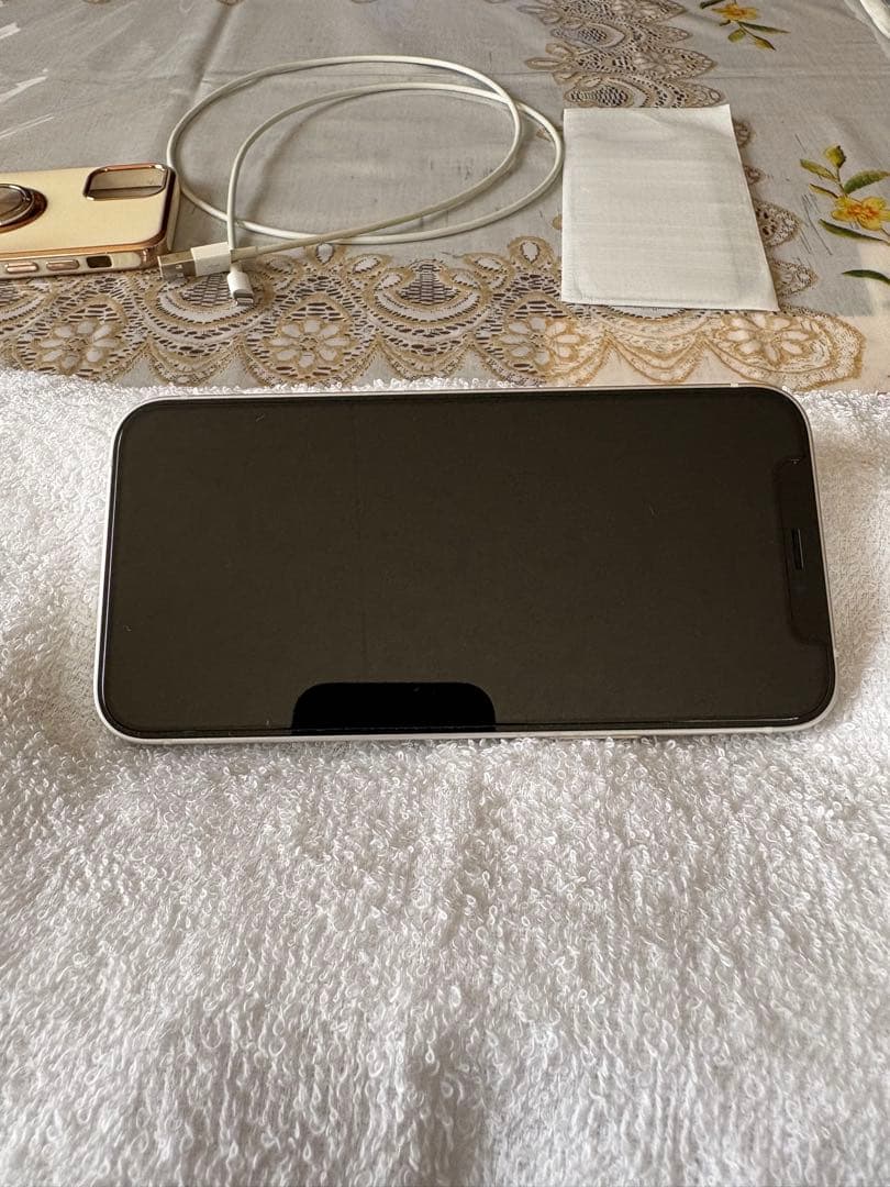 Apple iPhone 12mini 64GB ホワイト 本体 美品❗️