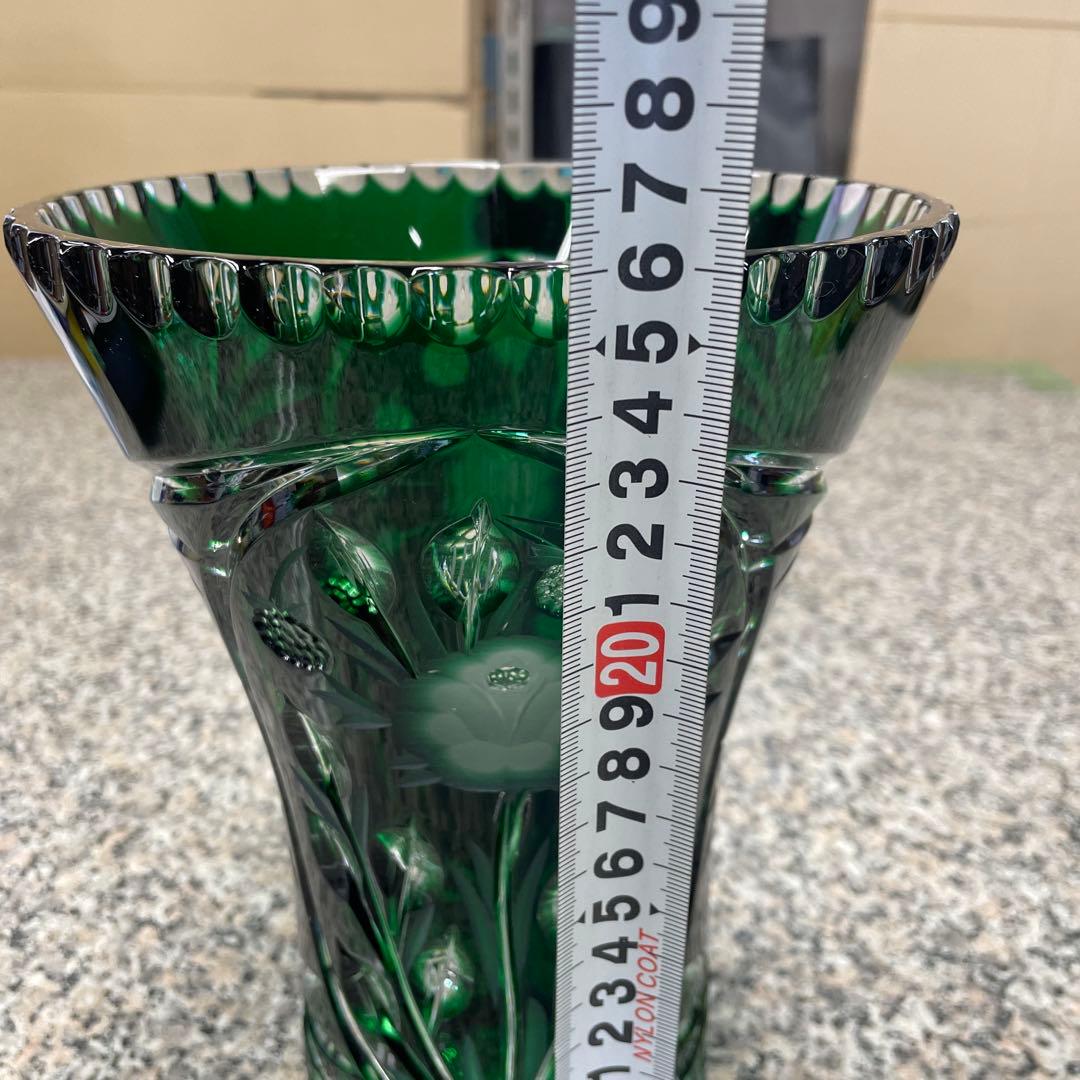 ★ドレスデンクリスタル 花瓶 グリーン フラワーベース ガラス インテリア 格安