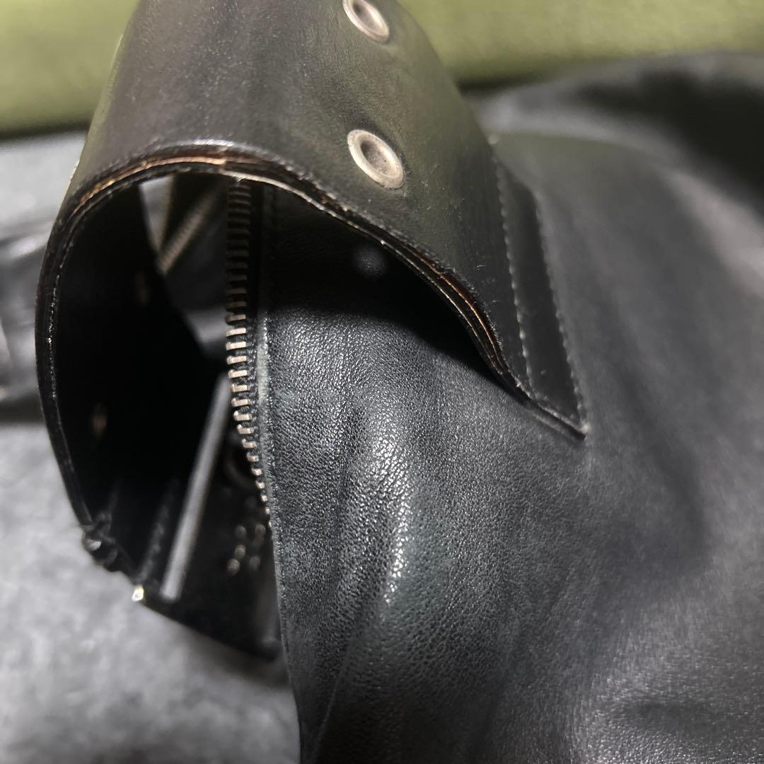 ディオール　ストリートシックハーフムーン