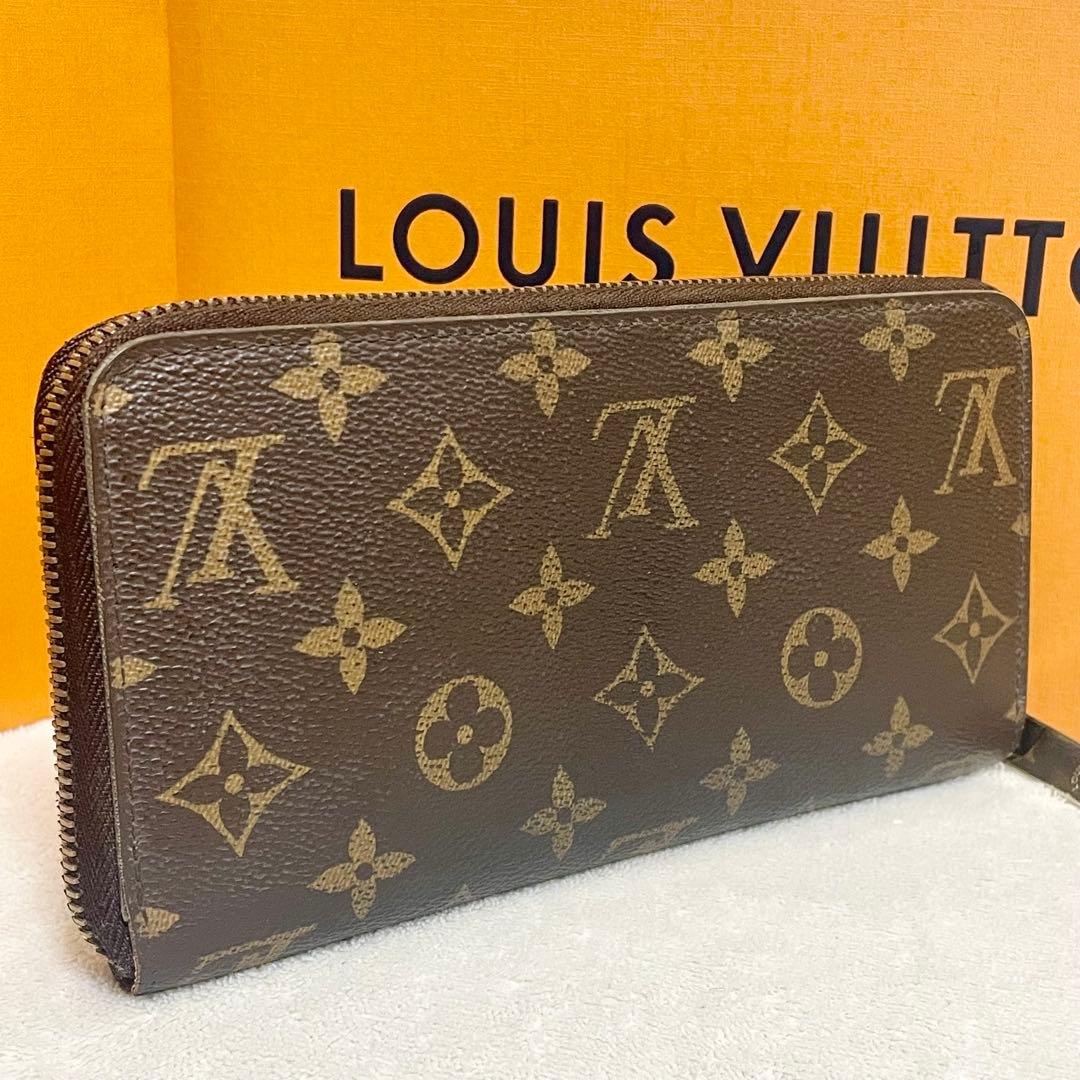 ルイヴィトン　モノグラム　長財布　ジッピーウォレット　ラウンドファスナー