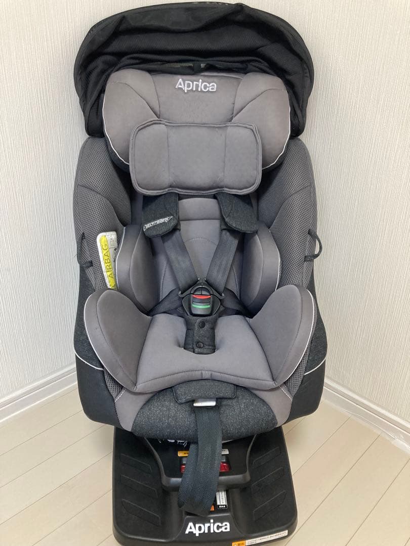 Aprica クルリラ プレミアム 車用チャイルドシート グレー