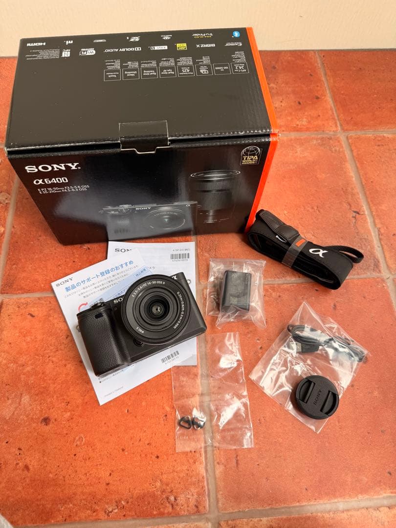 SONY α6400 + 16-50mm OSS II 日本語 英語対応